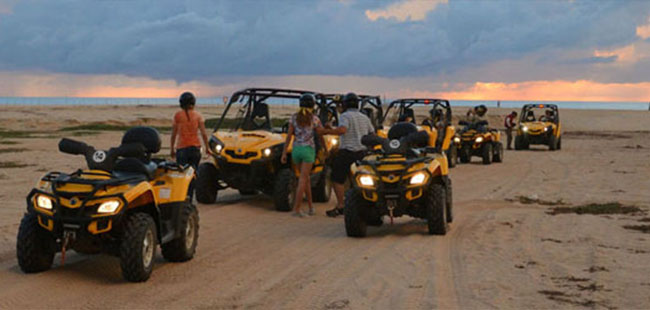 Aventura por El Salvaje Desierto en RZR