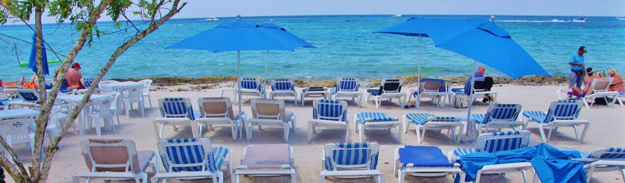 Pase El Día En Un Fabuloso Club De Playa En Cozumel