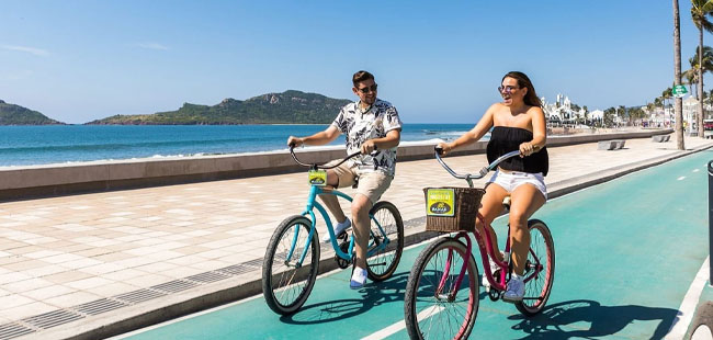 Bike Along the Malecon