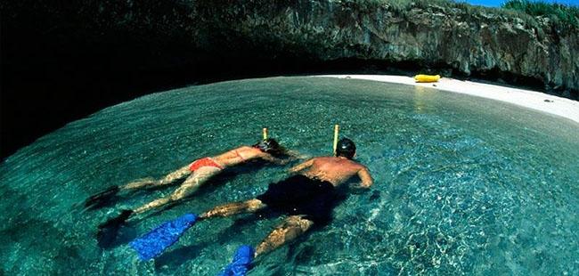 Bahia Alegre Marietas Island Snorkeling Cruise