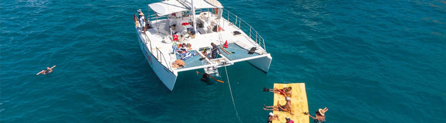 Cabo Santa Maria Bay Sailing Catamaran Tour 1