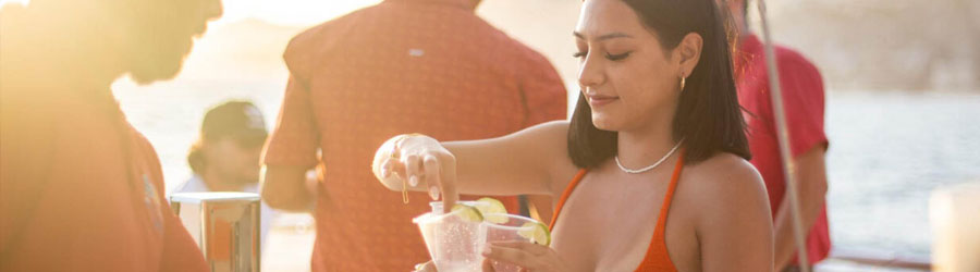 Cabo Party Fun Cruise to The Arch and Lands End at Sunset 2