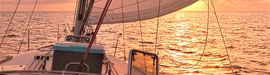 Private Luxury Sailing & Snorkeling in Cozumel 7