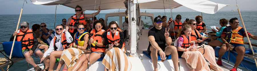 Kolonahe Catamaran Mazatlan 7