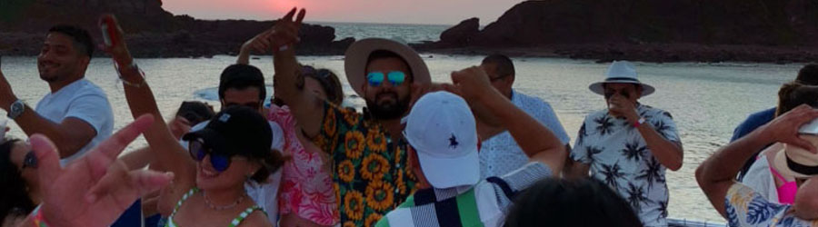 Mazatlán Sunset Booze Cruise & Live Banda Party 4