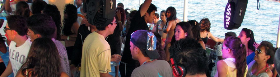 Yate Fiesta Mazatlan Harbor Cruise 5