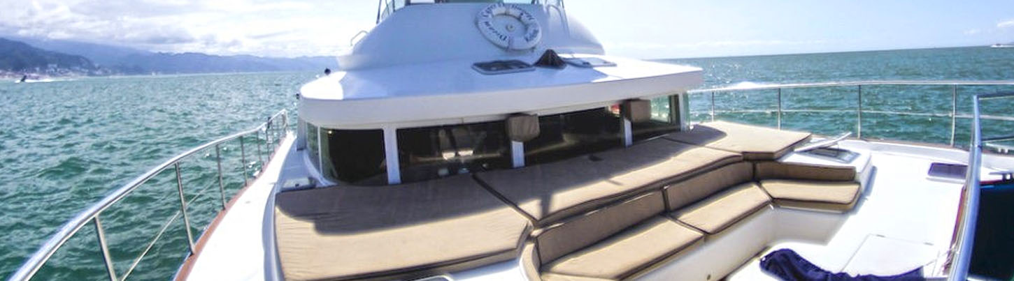 43' Private Catamaran Charter in Puerto Vallarta 2