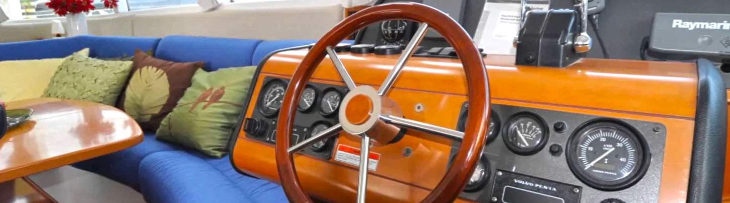 43' Private Catamaran Charter in Puerto Vallarta 6