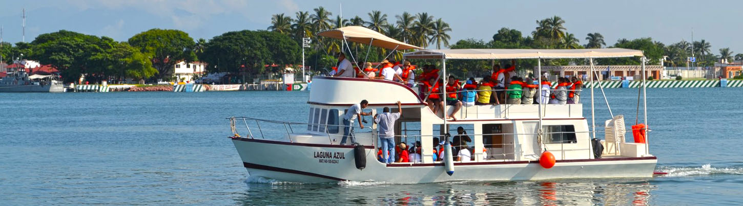 Private 43’ Custom Boat Charter in Puerto Vallarta 1
