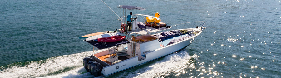 45' Cigarette Racing Boat (up to 20 pax) 1