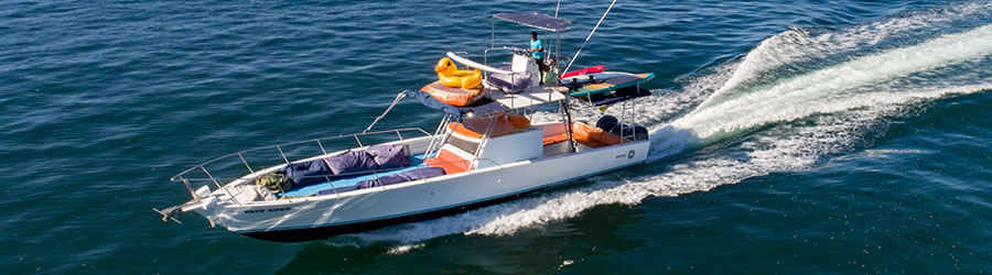 45' Cigarette Racing Boat (up to 20 pax) 3