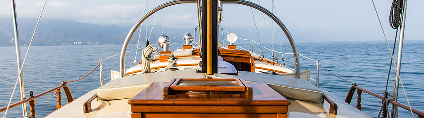 45' Private Luxury Sailboat Charter in Puerto Vallarta 2