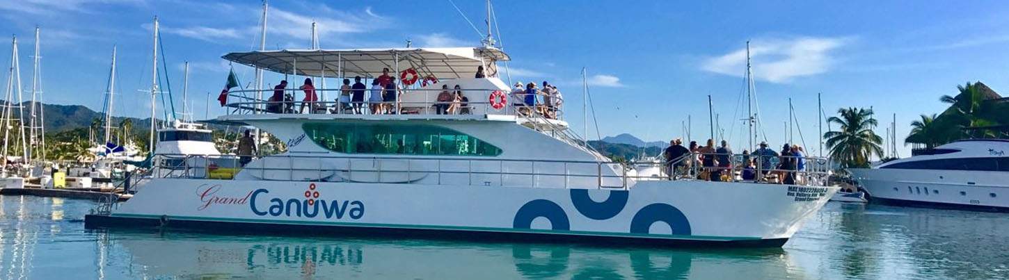 Private 90' Luxury Catamaran in Puerto Vallarta 1