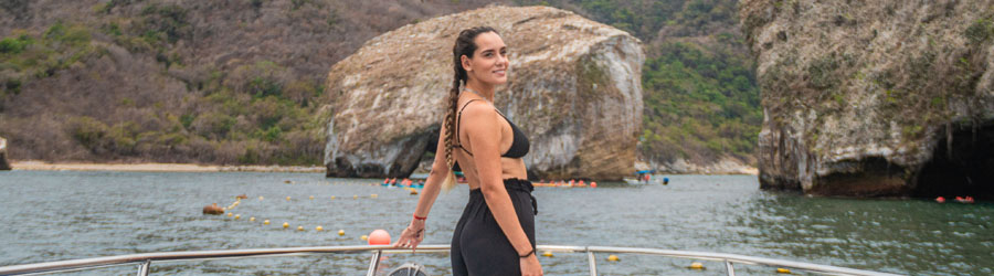 Excursión en Lancha Rápida para Practicar Snorkel en Los Arcos & Visita a Playa Escondida (Experiencia en Grupo Pequeño) 1