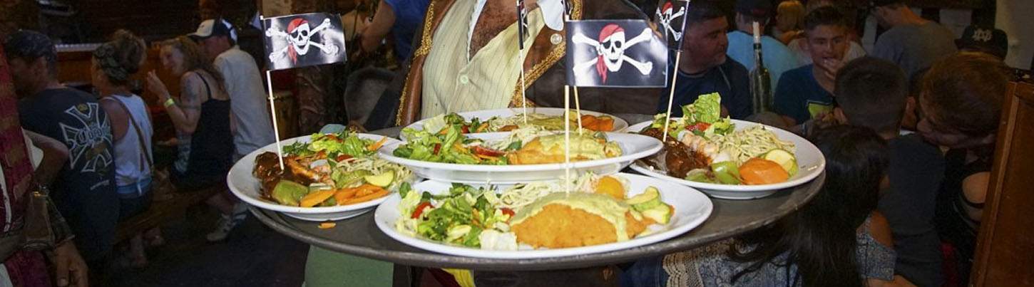 Renta de Barco Privado en el Barco Pirata Marigalante (220 Pax) 7