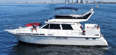 Private Yacht Charters in Mazatlan Bay